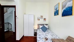 Tanah Merah Kechil Avenue (D16), Condominium #599199091